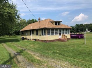 547 Chestnut St, Williamstown, NJ 08094