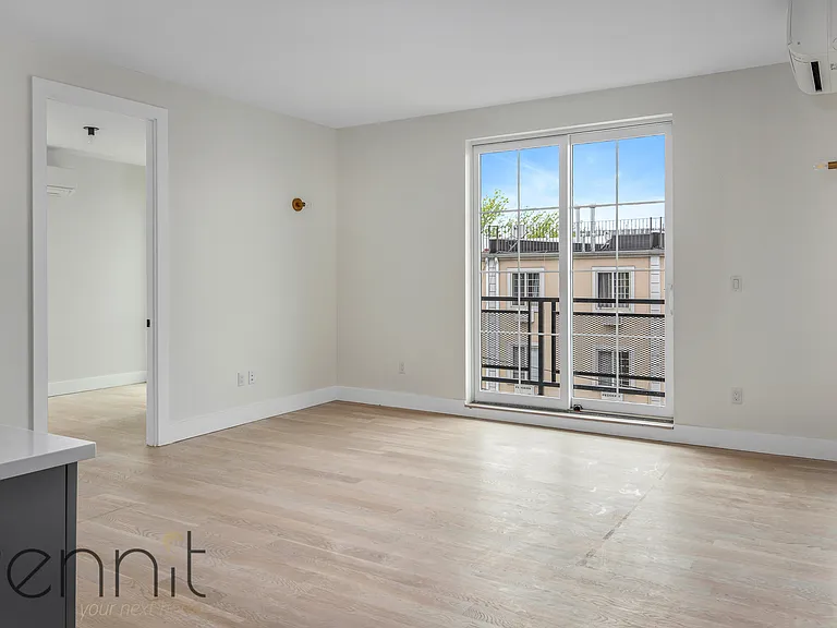 937 Rogers Ave #3F — Photo 3