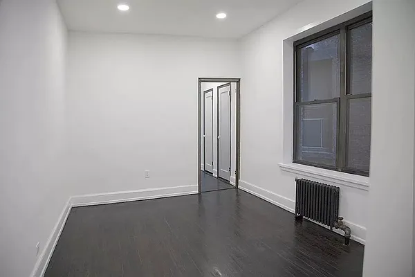 Rented by Current Real Estate Advisors | media 6