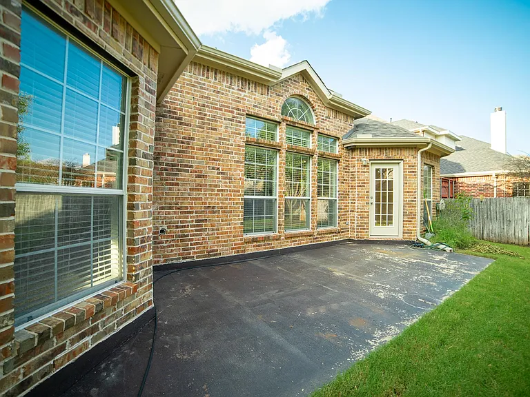 15105 Regal Oak Ln — Photo 15