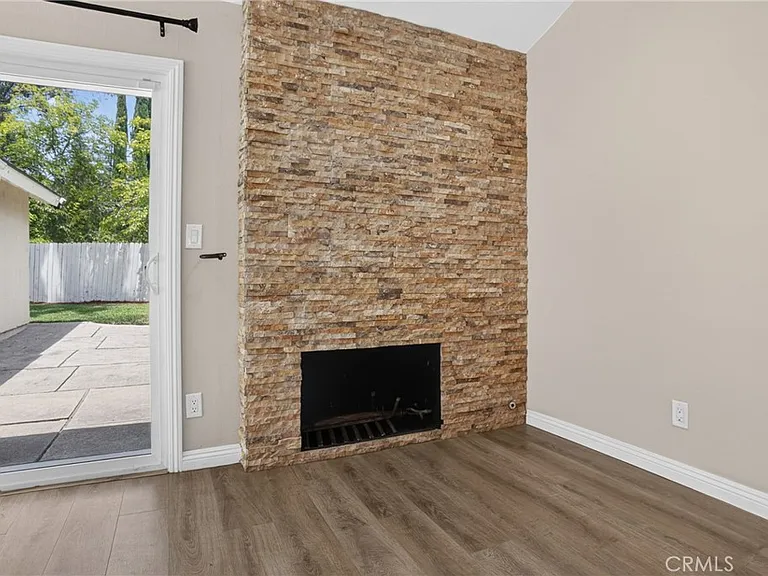 24441 Denise Pl — Photo 41