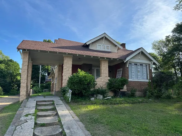 94 S Parkway Ave, Memphis, TN 38106