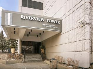 1920 1st St S #1203, Minneapolis, MN 55454