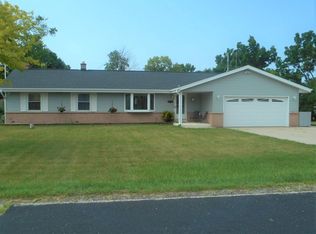 26721 Julia St, Waterford, WI 53185