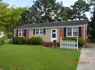 806 Barn St, Jacksonville, NC 28540