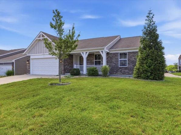 1376 Meadowcrest Cir, Independence, KY 41051