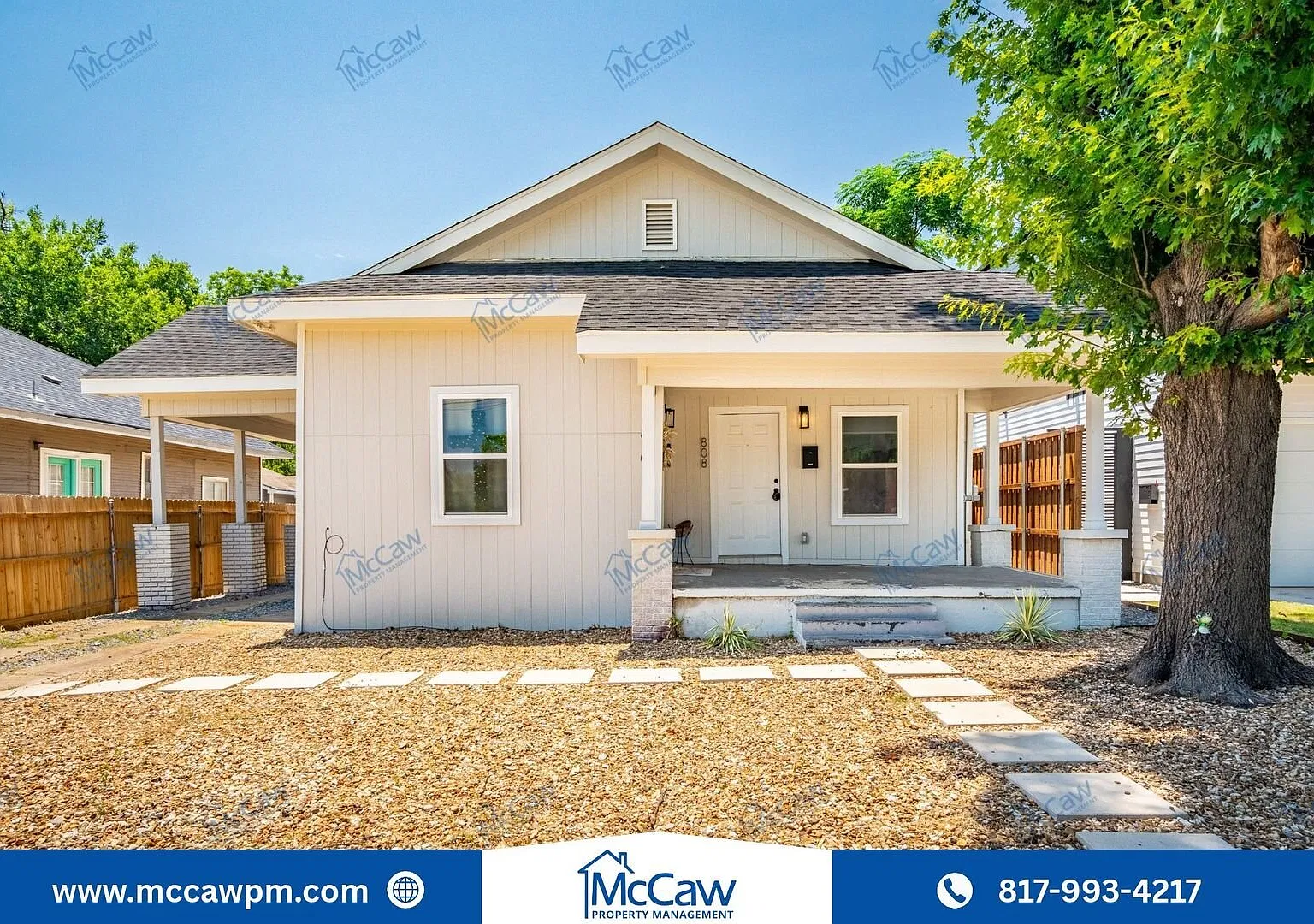 Charming & Fully Remodeled 2-Bedroom Home in Prime North Oak Cliff! — Photo 1