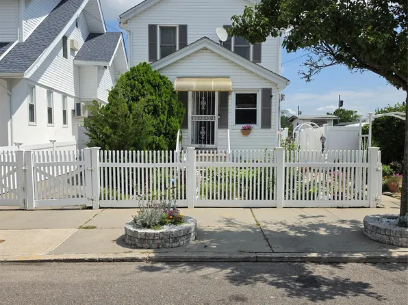 160-41 99th Street, Howard Beach, NY 11414