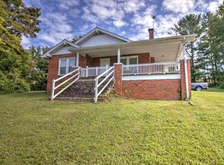 1219 Siam Rd, Elizabethton, TN 37643