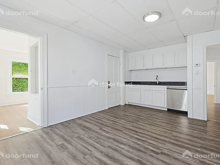 17 Wachusett St #2 — Photo 6