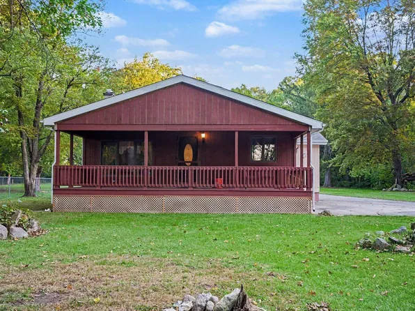 26727 Parkview Ave, Elkhart, IN 46514