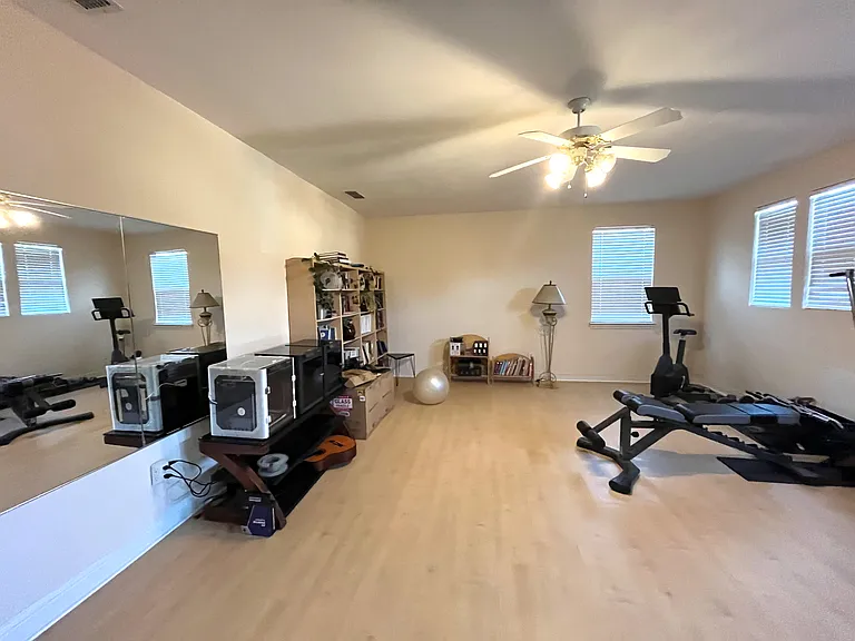 1796 Morella Cir — Photo 14