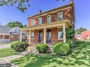 104 N Walnut St, Spring Grove, PA 17362