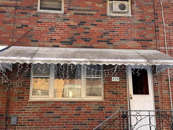 928 Watkins St, Philadelphia, PA 19148