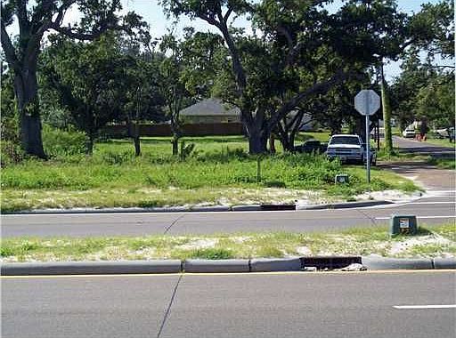 2nd image of 328 E Beach Blvd