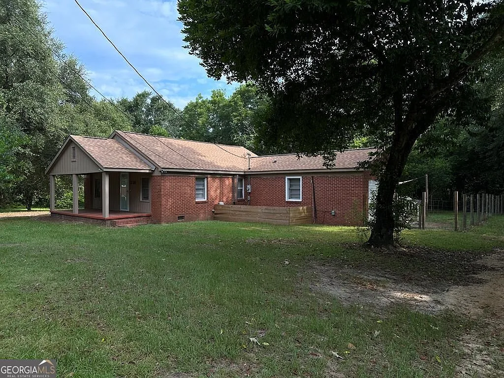 2 bed, 1.5 bath, $1,300 — Photo 3