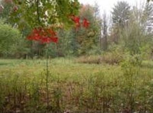 17724 112th Ave, Nunica, MI 49448