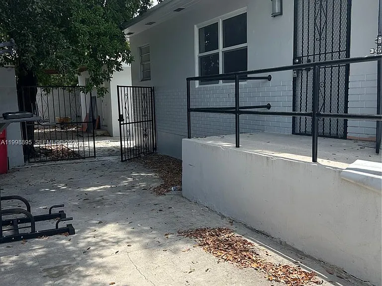 13425 NW 31st Ave #2 — Photo 2