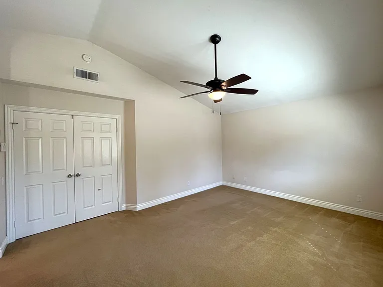 940 Birmingham Dr — Photo 29