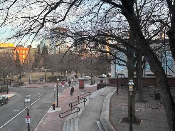 18 Main St APT 2, Boston, MA 02129