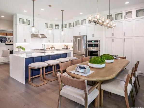 17 Marker Ridge #17, Irvington, NY 10533