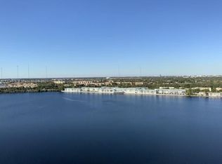 1301 Miami Gardens Dr #PENTHOUSE 14W, Miami, FL 33179