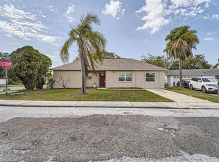 7001 Heath Dr, Port Richey, FL 34668
