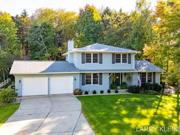 15848 Fendt Farm Dr, Holland, MI 49424