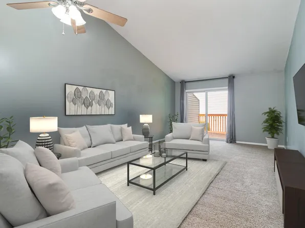 687 86th Ln NW, Coon Rapids, MN 55433