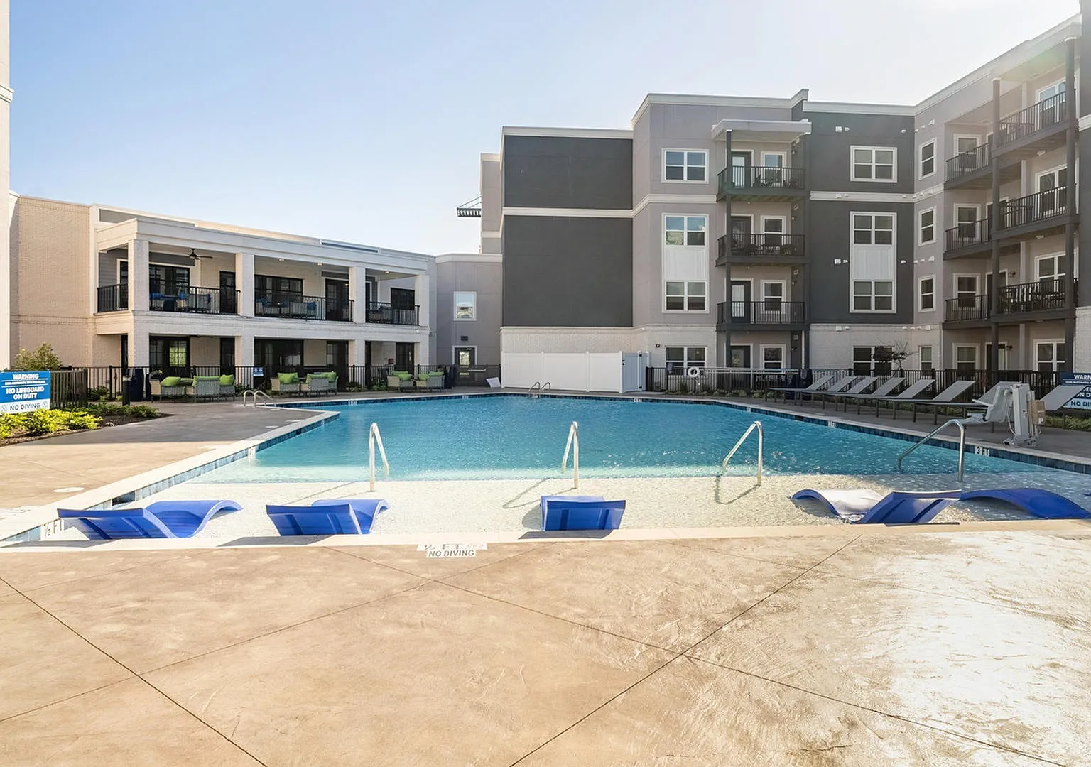 Outlook Gwinnett - 55+ Active Adult Apartment Homes — Photo 2