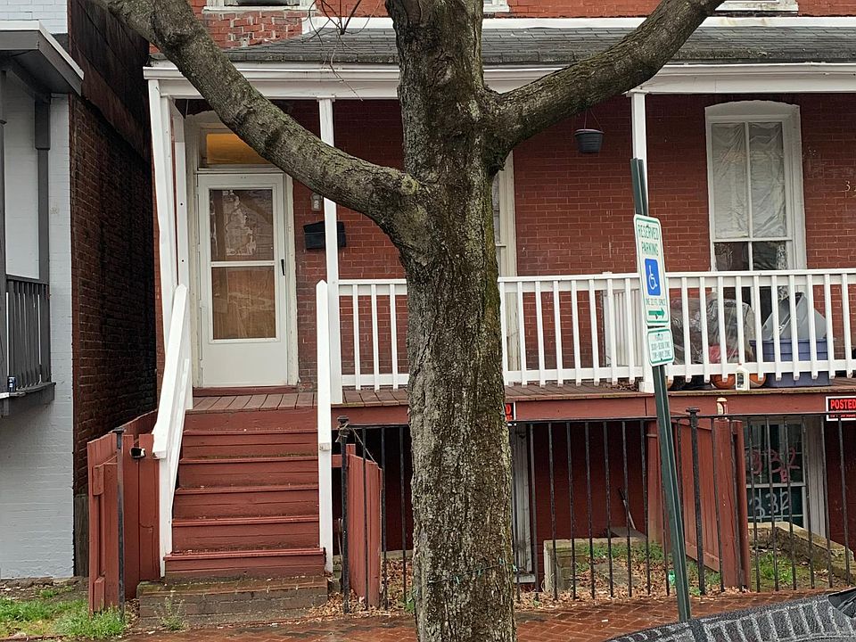 1st image of 334 S Laurel St
