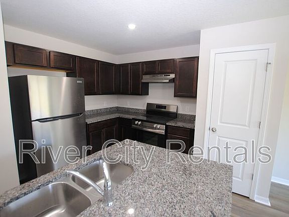 2nd image of 6541 Sweetbay Ln APT 202