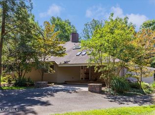 180 Hope Rd, Tinton Falls, NJ 07724