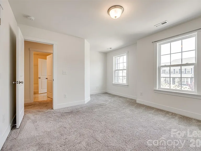 1540 Striped Bass Ln — Photo 24