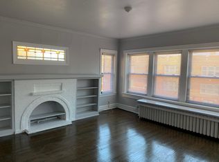 1011 S Humphrey Ave, Oak Park, IL 60304