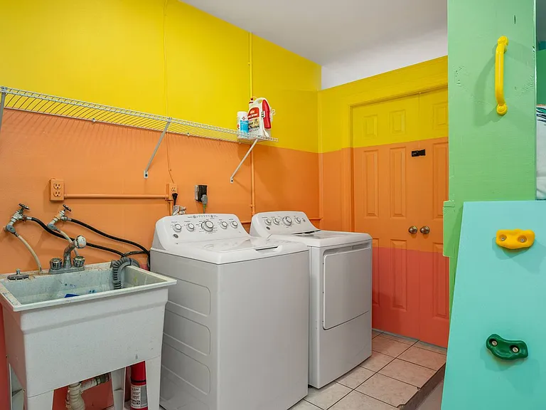 Laundry Room Cabinet