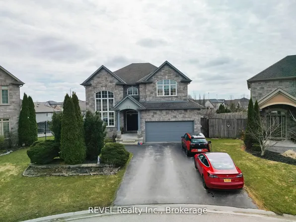6600 Richard Cres, Niagara Falls, ON L2H 0A9