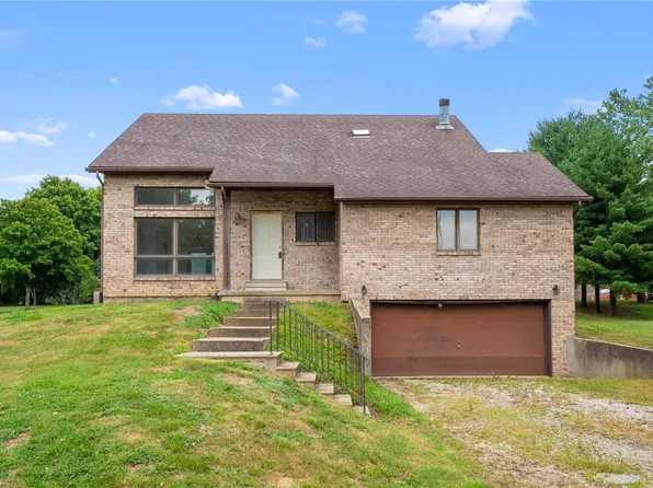 8718 Le Pere School Rd, Millstadt, IL 62260