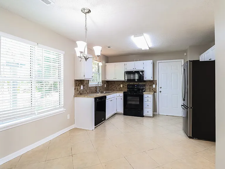 3664 Stonefield St SW — Photo 8