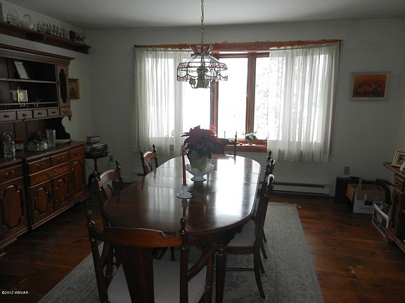 3rd image of 293 Meadow Brook Dr