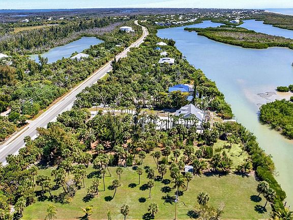 4th image of 5749 Sanibel Captiva Rd