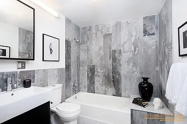 Rented by aptsandlofts.com