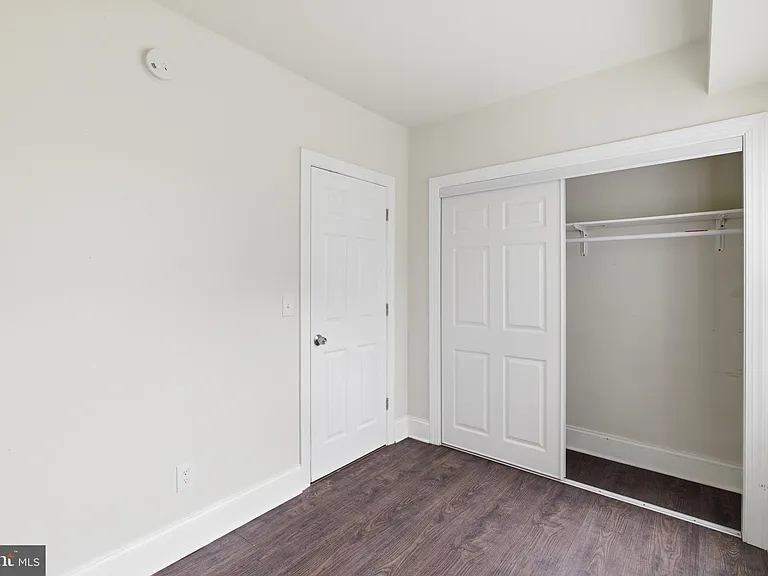 820 Greenhill Rd — Photo 11