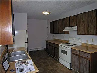 3rd image of 7 Creek Crossing Ct