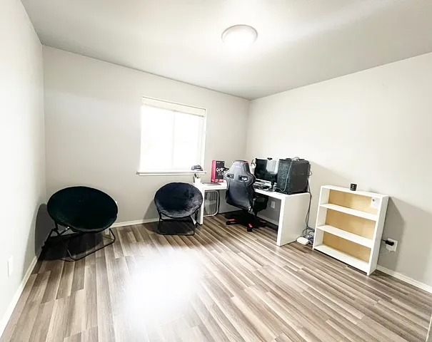 2104 SE Polar Star Way — Photo 29