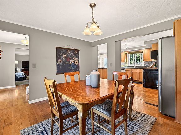 4th image of 202 Vineyard Dr
