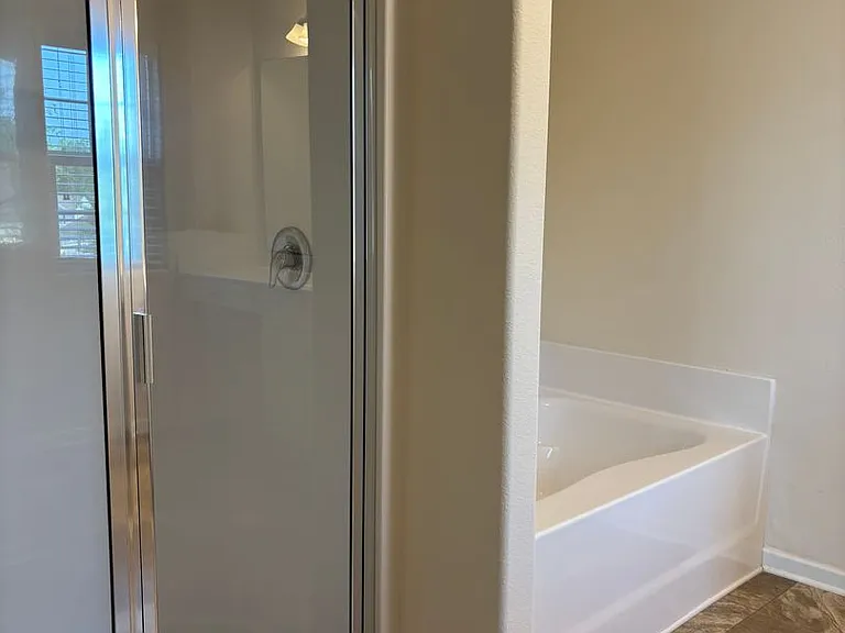 7617 Malden Park Dr — Photo 18
