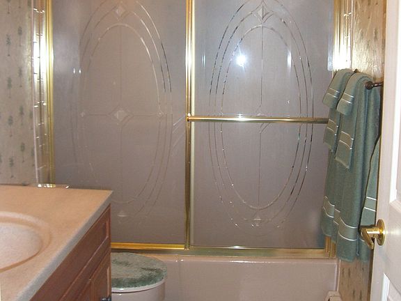 Full bath