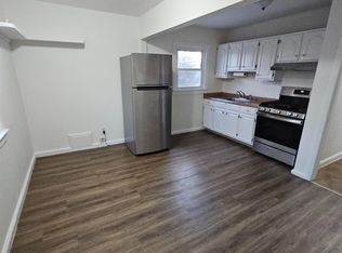 33 Avenel St, Avenel, NJ 07001