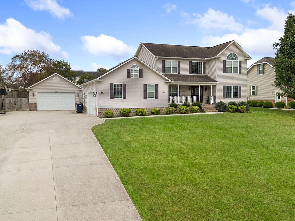 373 Clover Cir, Jacksboro, TN 37757 Zillow